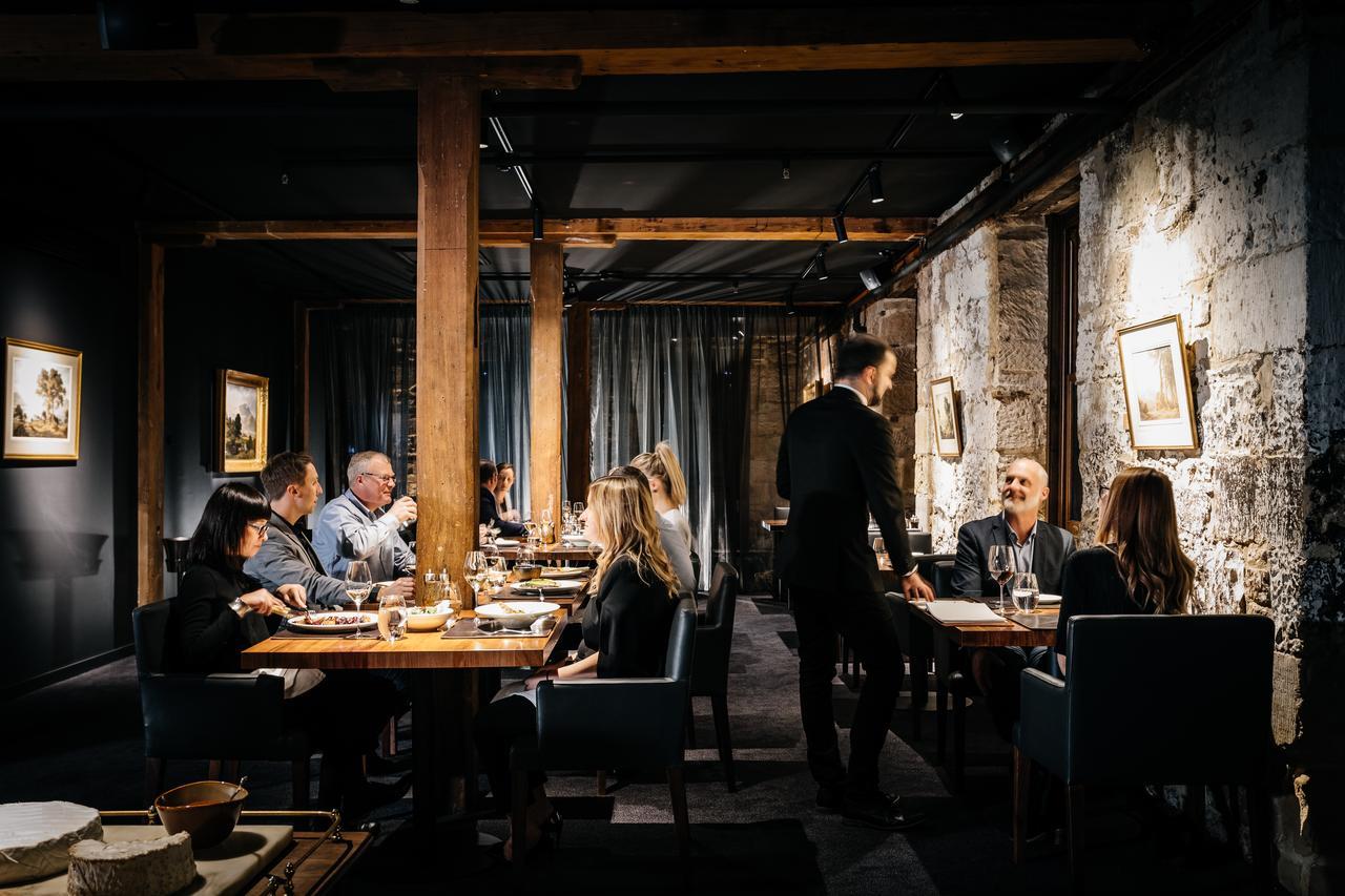 The Henry Jones Art Hotel Hobart Exteriör bild Restaurant Le Dôme